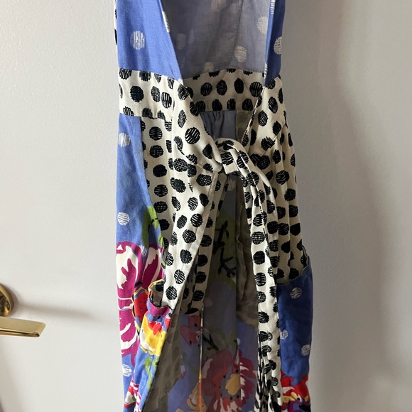 Anthropology Apron - Picture 4 of 7